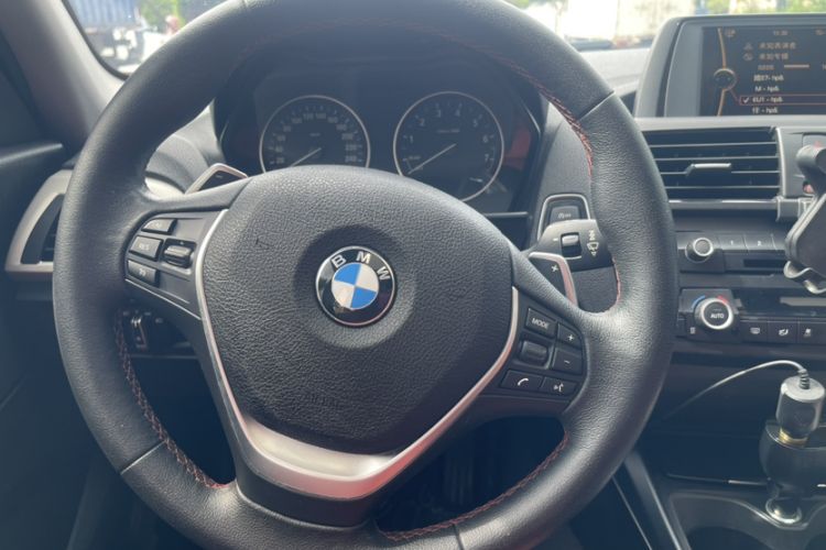 Used BMW 1 Series 2013 Facelifted 118i Leading Edition Steering Wheel
