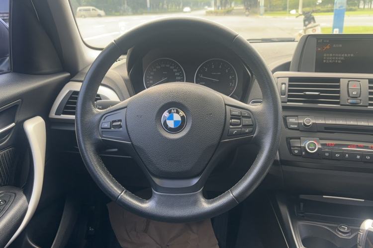 Used BMW 1 Series 2013 Facelifted 118i Leading Edition Steering Wheel
