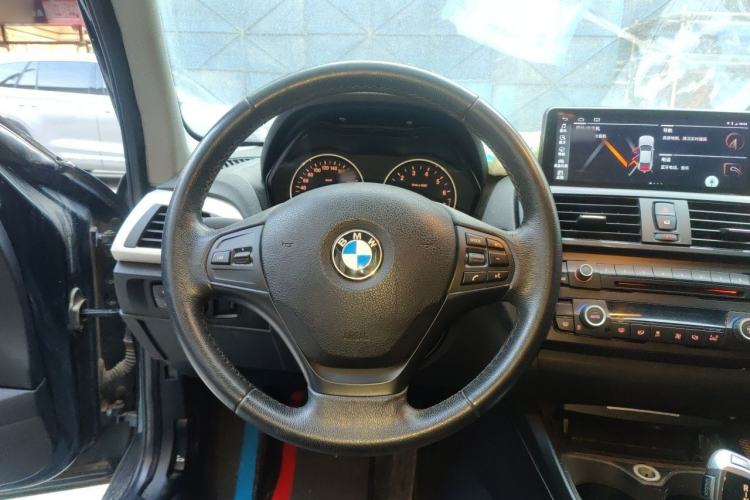 Used BMW 1 Series 2013 Facelifted 118i Leading Edition Steering Wheel