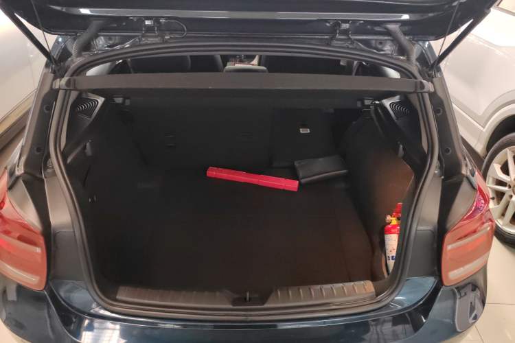Used BMW 1 Series 2013 Revised 116i Leading Edition Trunk