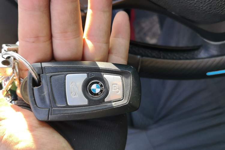 Used BMW 1 Series 2013 Facelifted 118i Leading Edition Vehicle Key