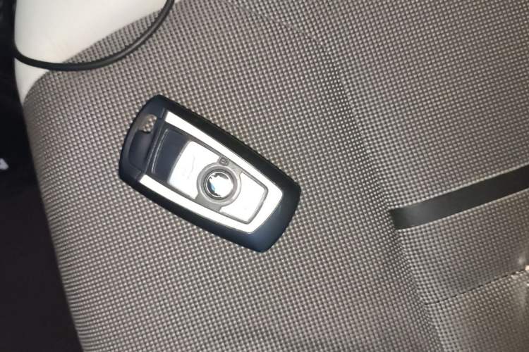 Used BMW 1 Series 2013 Revised 116i Leading Edition Vehicle Key
