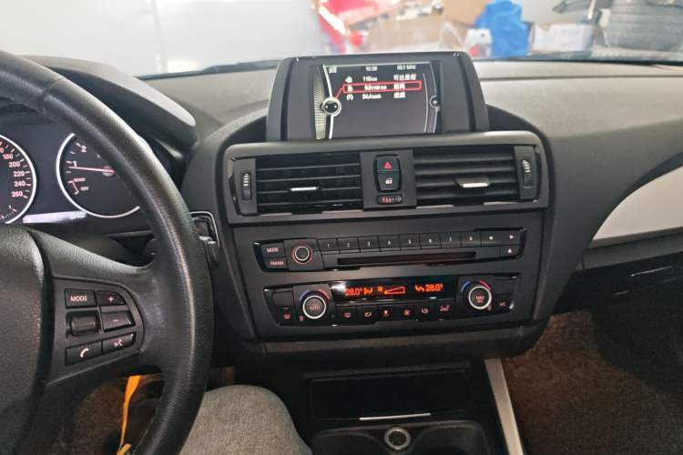 Used BMW 1 Series 2013 Facelifted 118i Leading Edition Audio And AC Panel