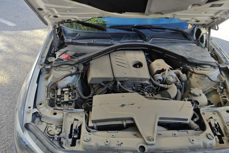 Used BMW 1 Series 2013 Revised 116i Leading Edition Engine Bay Right