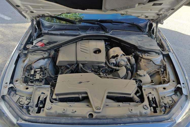 Used BMW 1 Series 2013 Revised 116i Leading Edition Engine Bay