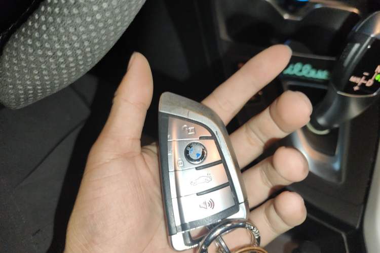 Used BMW 1 Series 2013 Facelifted 118i Leading Edition Vehicle Key