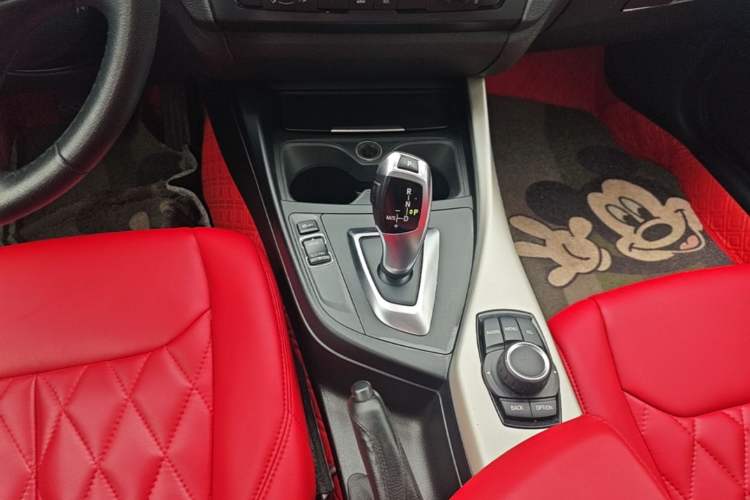 Used BMW 1 Series 2013 Revised 116i Leading Edition Gear Lever