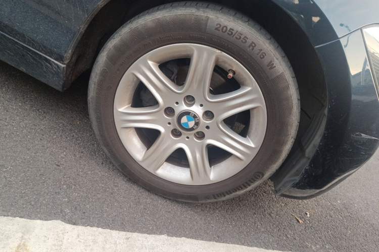 Used BMW 1 Series 2013 Revised 116i Leading Edition Right Front Wheel Hub