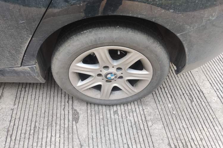 Used BMW 1 Series 2013 Revised 116i Leading Edition Right Front Wheel Hub