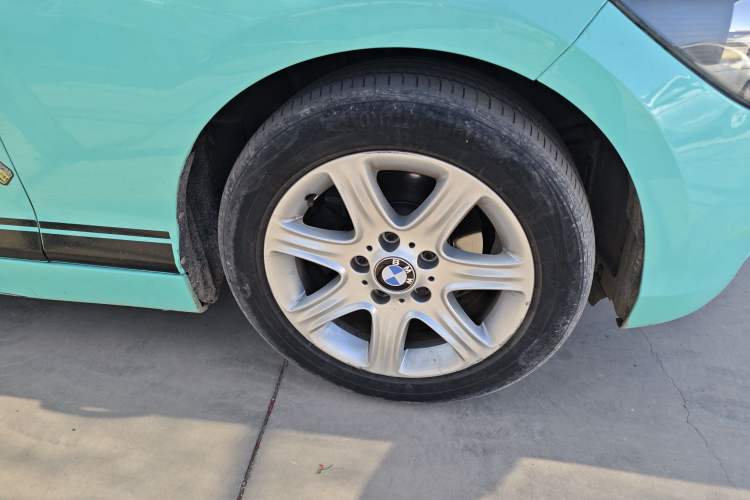 Used BMW 1 Series 2013 Revised 116i Leading Edition Right Front Wheel Hub