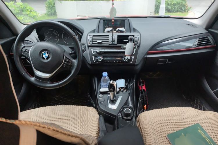 Used BMW 1 Series 2013 Revised 118i Sport Edition Center Console