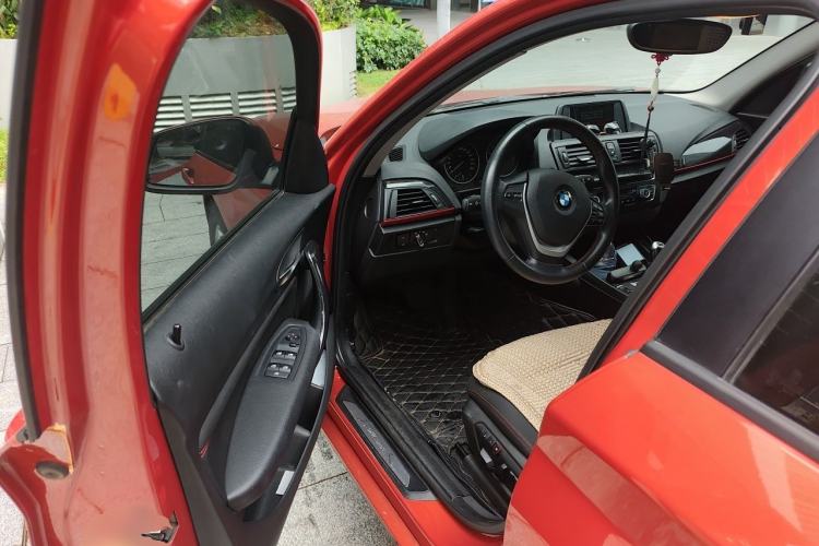 Used BMW 1 Series 2013 Revised 118i Sport Edition Driver Seat