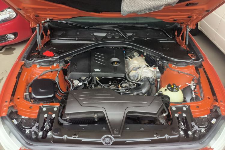 Used BMW 1 Series 2013 Facelifted 118i Leading Edition Engine Bay