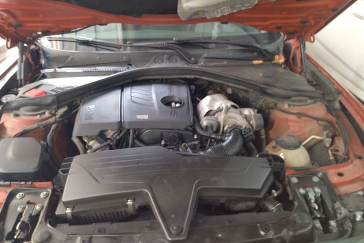 Used BMW 1 Series 2013 Revised 116i Leading Edition Engine Bay