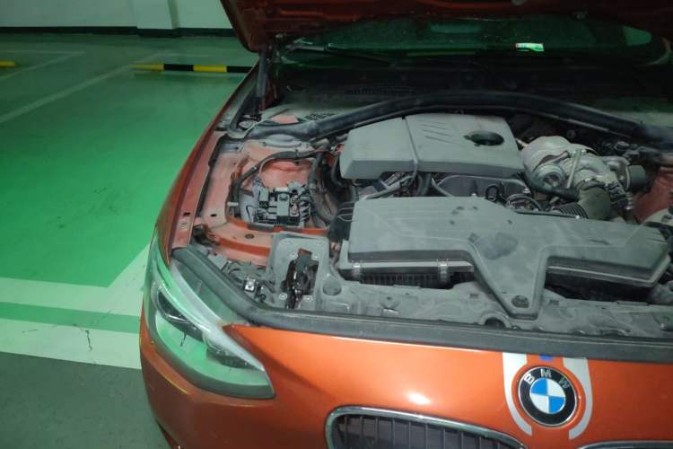 Used BMW 1 Series 2013 Facelifted 118i Leading Edition Engine Bay Right