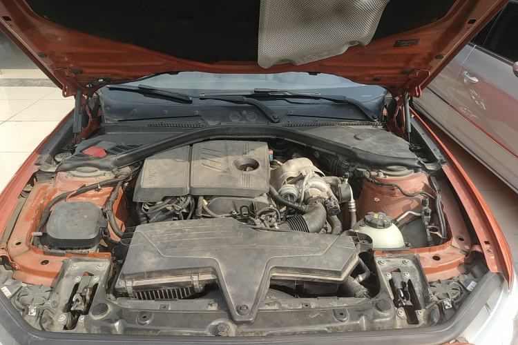 Used BMW 1 Series 2013 Revised 116i Leading Edition Engine Bay