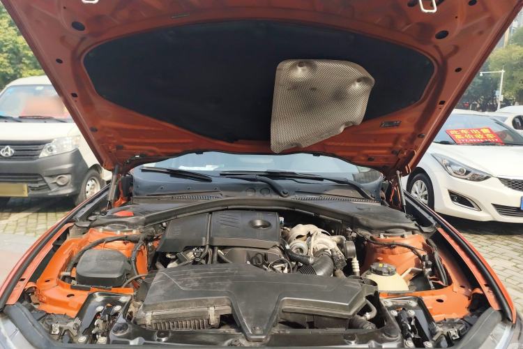 Used BMW 1 Series 2013 Revised 116i Leading Edition Engine Bay