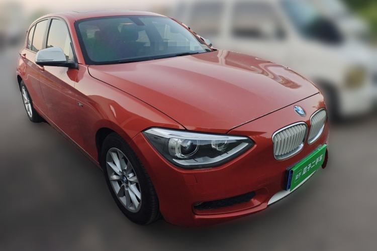 Used BMW 1 Series 2013 Revised 116i Leading Edition Front Right 45 Deg