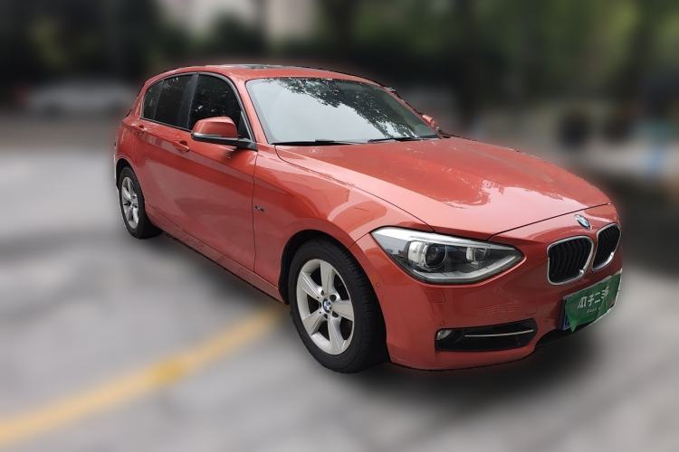 Used BMW 1 Series 2013 Revised 118i Sport Edition Front Right 45 Deg