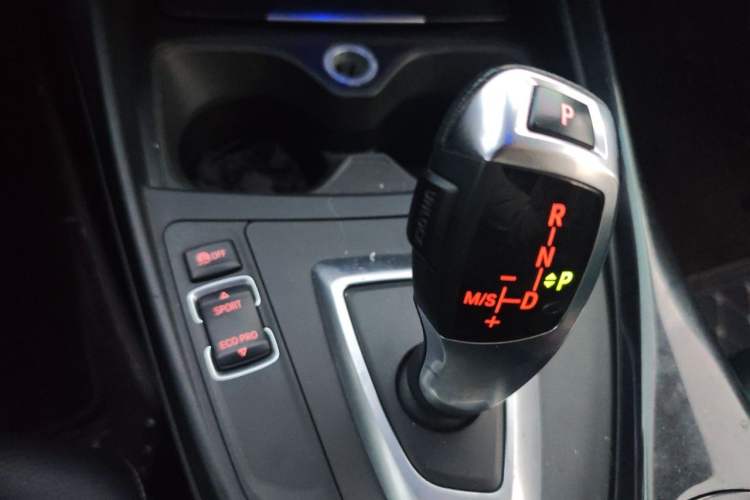 Used BMW 1 Series 2013 Revised 116i Leading Edition Gear Lever