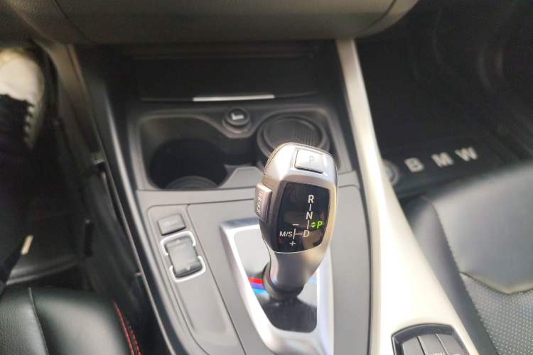 Used BMW 1 Series 2013 Revised 116i Leading Edition Gear Lever