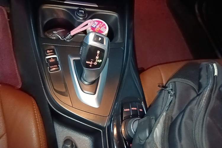 Used BMW 1 Series 2013 Revised 116i Urban Edition Gear Lever