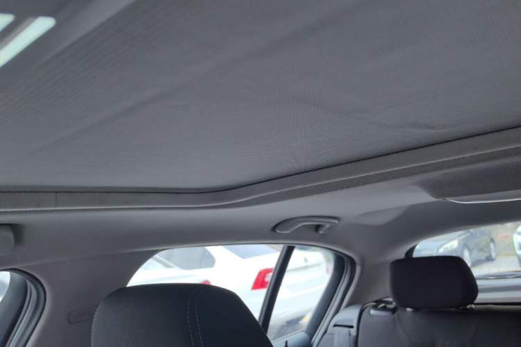 Used BMW 1 Series 2013 Revised 118i Sport Edition Headliner