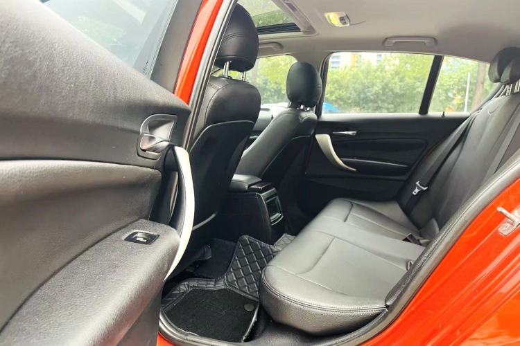 Used BMW 1 Series 2013 Revised 116i Leading Edition Interior 3