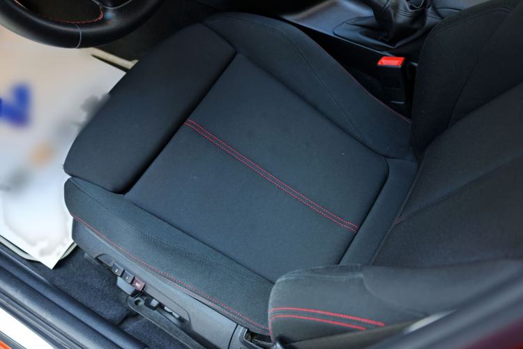 Used BMW 1 Series 2013 Revised 118i Sport Edition Interior 7