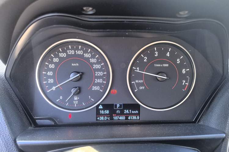 Used BMW 1 Series 2013 Revised 118i Sport Edition Odometer Close Up