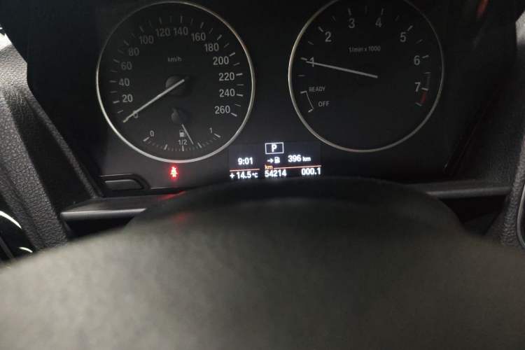 Used BMW 1 Series 2013 Revised 116i Leading Edition Odometer Close Up
