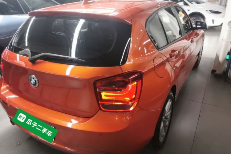 Used BMW 1 Series 2013 Facelifted 118i Leading Edition Rear Right 45 Deg