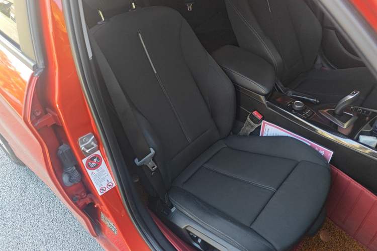 Used BMW 1 Series 2013 Revised 118i Sport Edition Right Front Seat