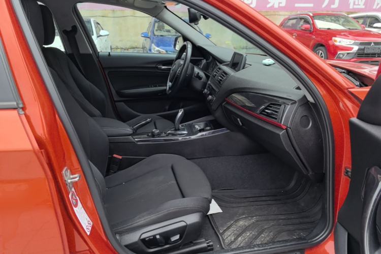Used BMW 1 Series 2013 Revised 118i Sport Edition Right Front Seat