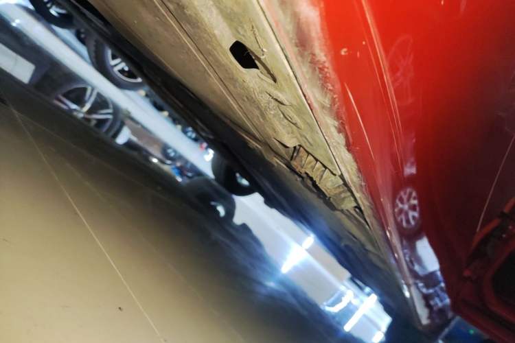Used BMW 1 Series 2013 Revised 118i Sport Edition Right Side Sill