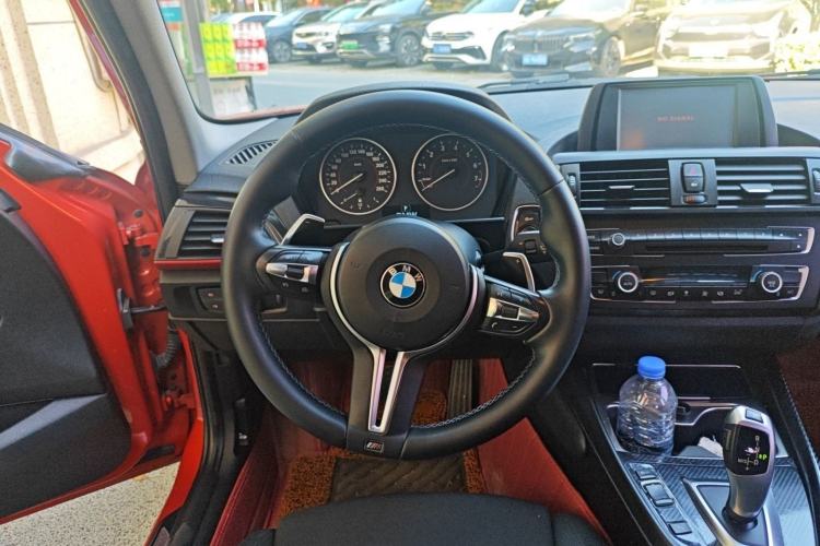 Used BMW 1 Series 2013 Revised 118i Sport Edition Steering Wheel