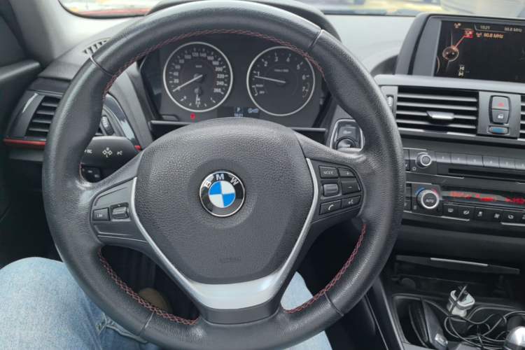 Used BMW 1 Series 2013 Revised 118i Sport Edition Steering Wheel