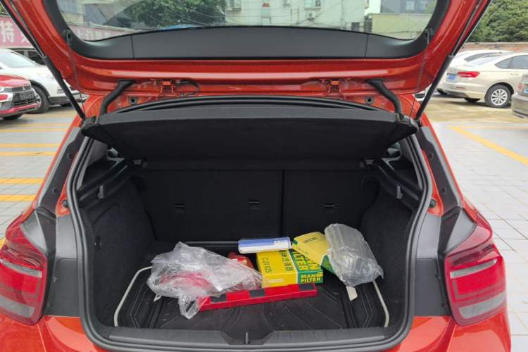 Used BMW 1 Series 2013 Revised 118i Sport Edition Trunk