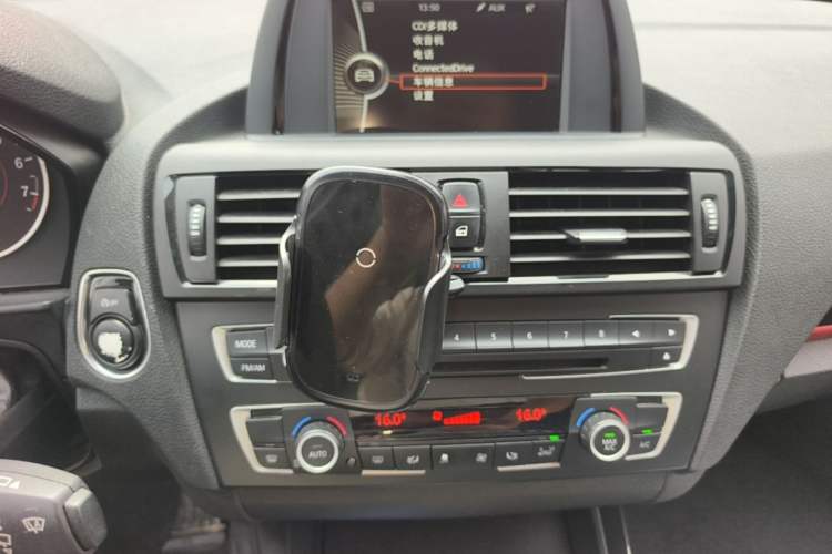 Used BMW 1 Series 2013 Revised 118i Sport Edition Audio And AC Panel