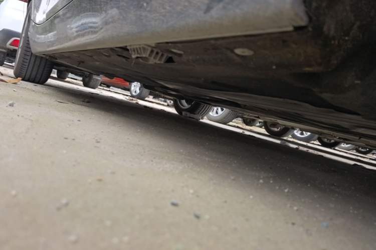 Used BMW 1 Series 2013 Facelifted 118i Leading Edition Chassis Front Right