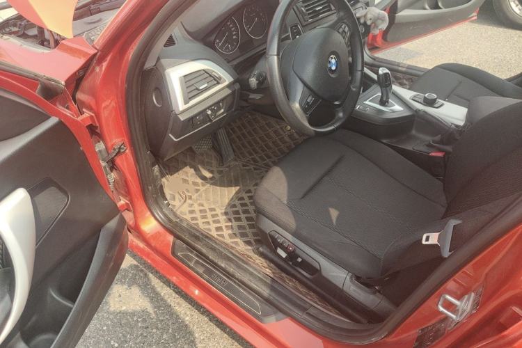 Used BMW 1 Series 2013 Facelifted 118i Leading Edition Driver Seat