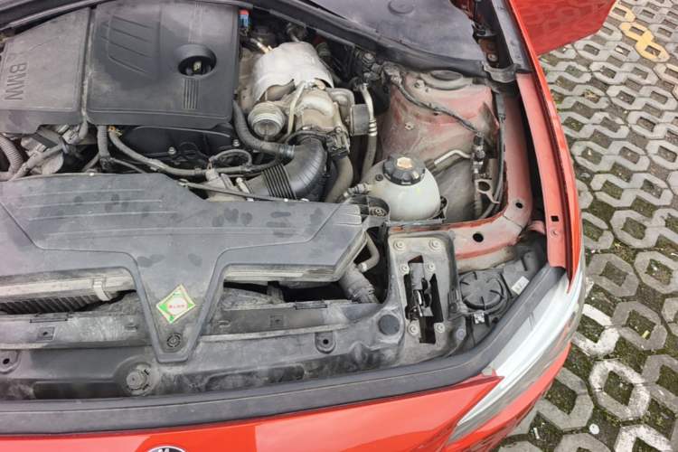 Used BMW 1 Series 2013 Revised 118i Sport Edition Engine Bay Left