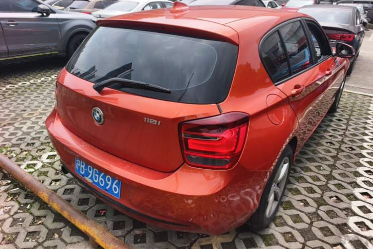 Used BMW 1 Series 2013 Revised 118i Sport Edition Rear Right 45 Deg