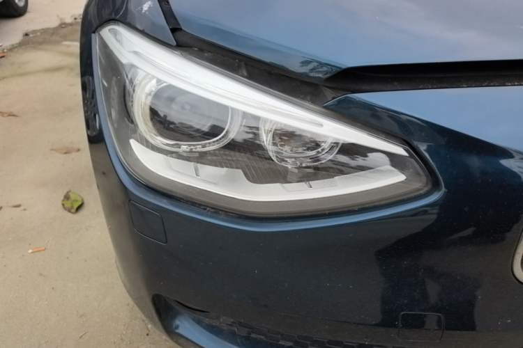 Used BMW 1 Series 2013 Facelifted 118i Leading Edition Right Front Headlight