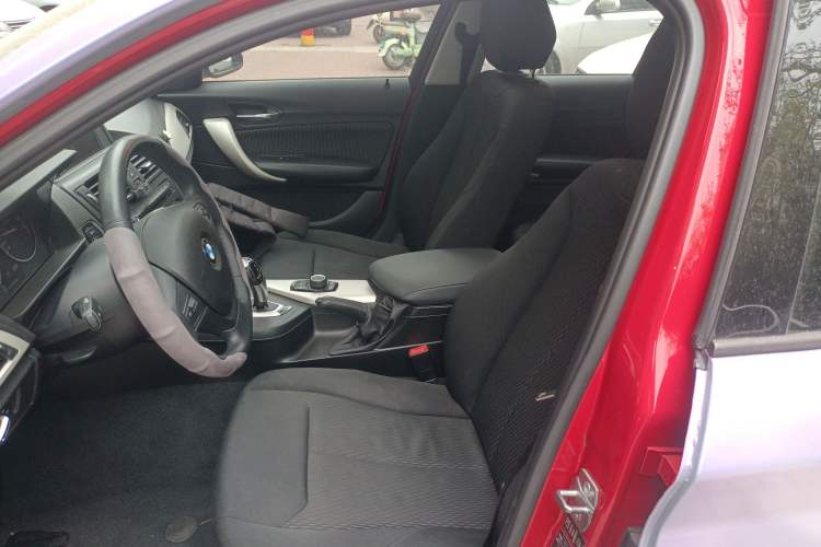 Used BMW 1 Series 2013 Facelifted 118i Leading Edition Left Front Seat