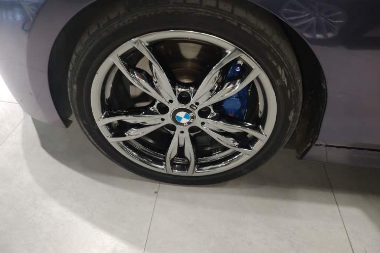 Used BMW 1 Series 2013 Facelift M135i 5-Door Version Left Front Wheel Hub