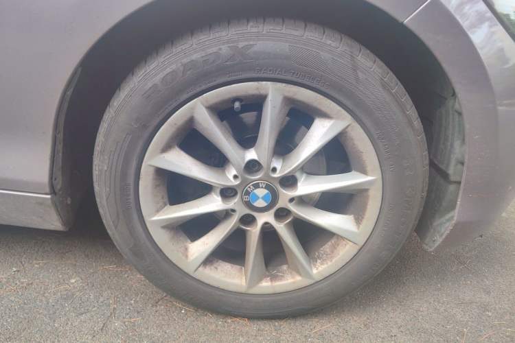 Used BMW 1 Series 2013 Revised 116i Urban Edition Right Front Wheel Hub