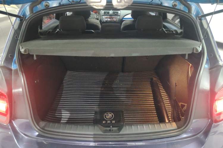 Used BMW 1 Series 2013 Facelift M135i 5-Door Version Trunk