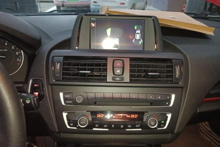 Used BMW 1 Series 2013 Revised 118i Sport Edition Audio And AC Panel