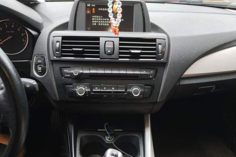 Used BMW 1 Series 2013 Revised 116i Leading Edition Audio And AC Panel